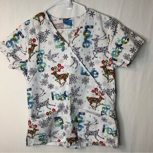 Scrub H.Q. Women’s White Peace Love Joy Short Sleeve Two Pocket Scrub Shirt. S